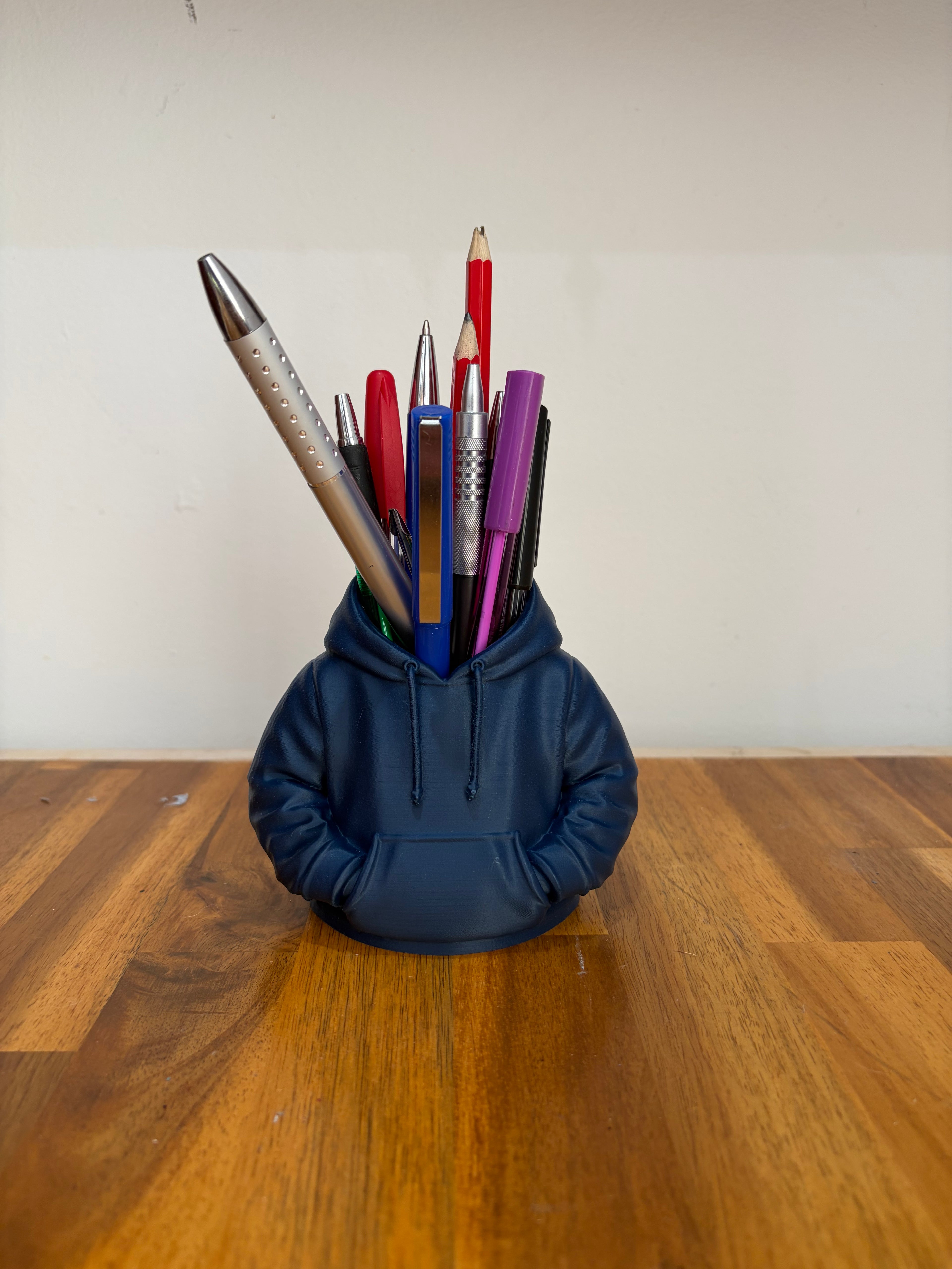 Hoodie Pen & Pencil Holder — Desk Organiser