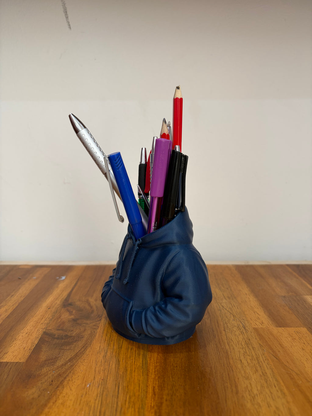 Hoodie Pen & Pencil Holder — Desk Organiser